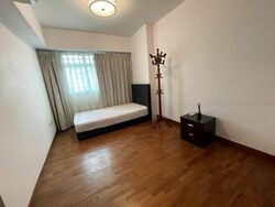 Blk 648 Eastdale (Punggol), HDB 5 Rooms #434394591